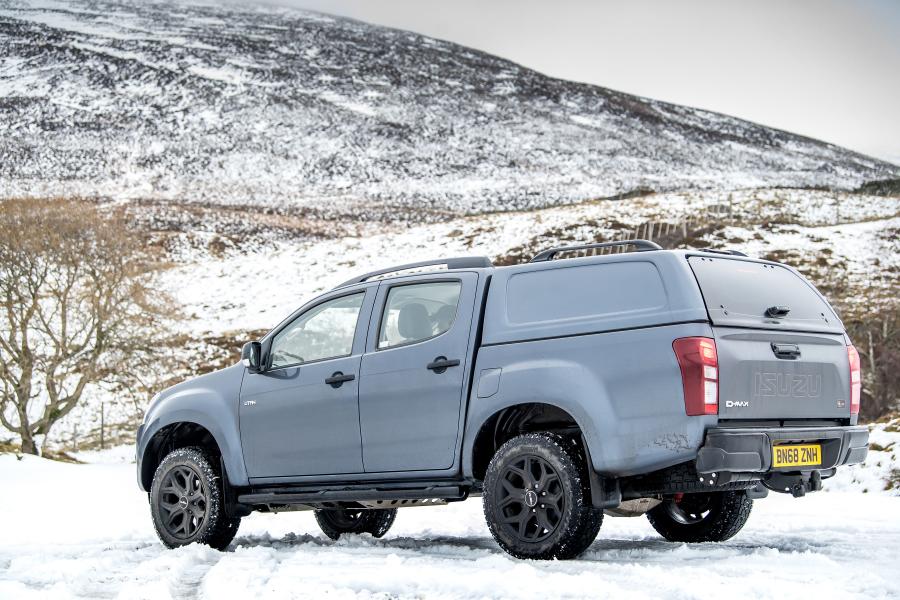  Isuzu D-Max Huntsman 2017 года  (UK) (фото 22 из 48)